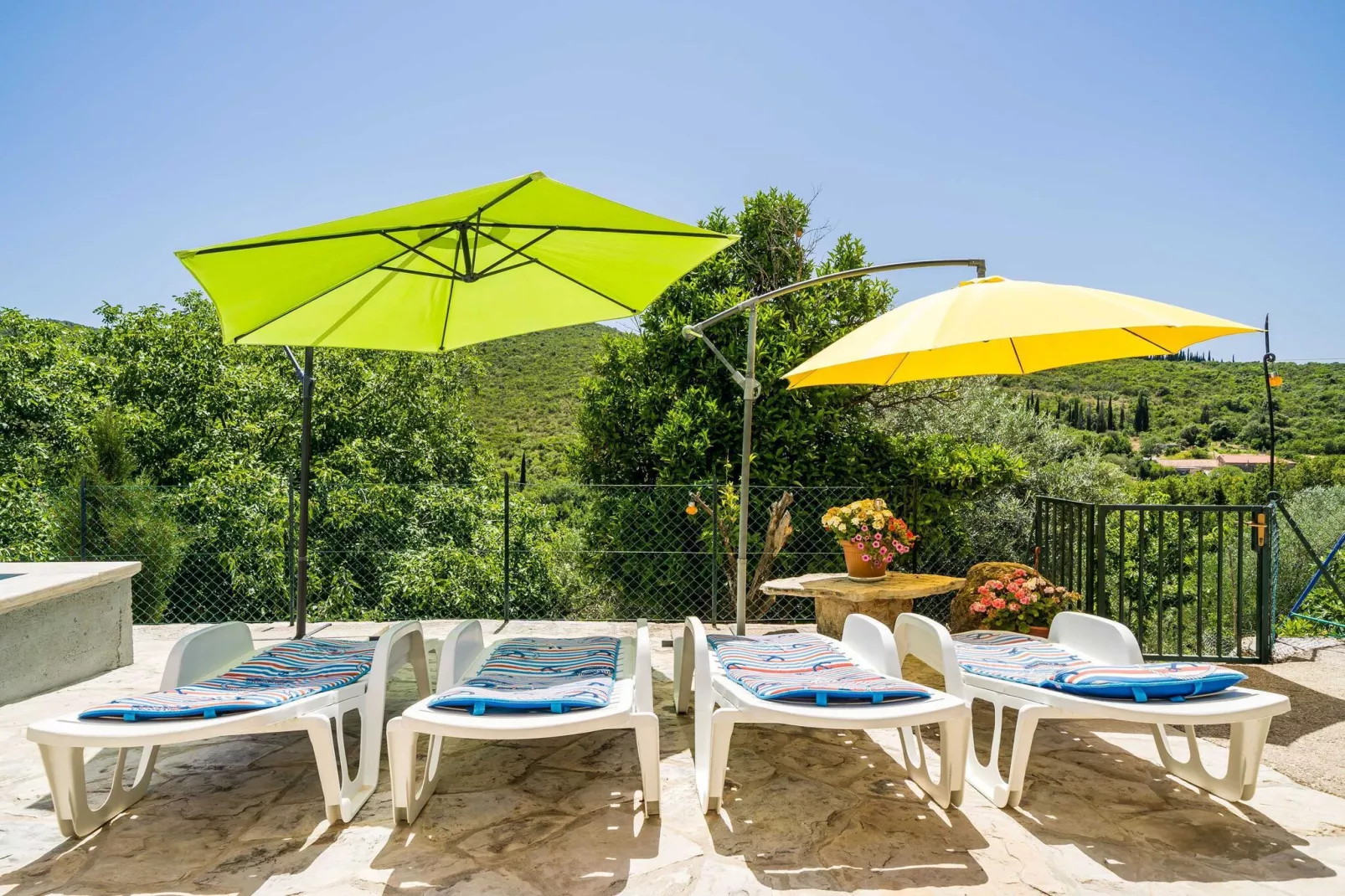 House Kočan-Four Bedroom Villa with Terrace and Swimming Pool-Terras