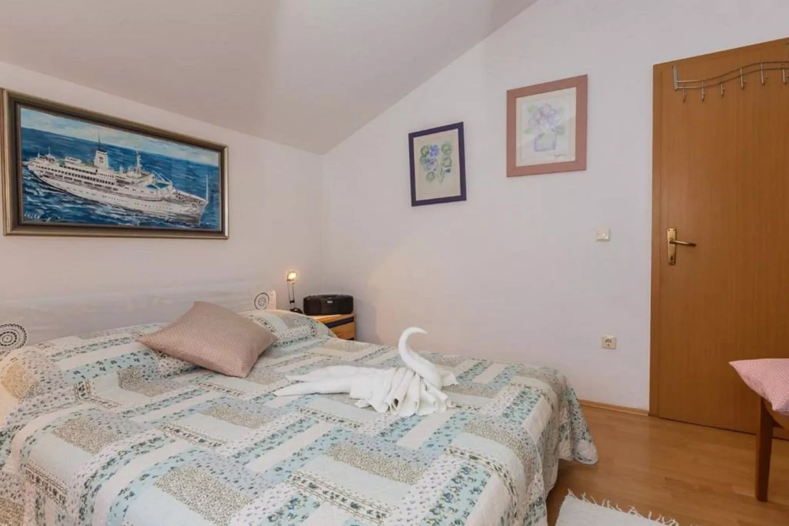 Apartments Roda - Standard One Bedroom Apartment with Terrace (Helena) - (ST)-Slaapkamer