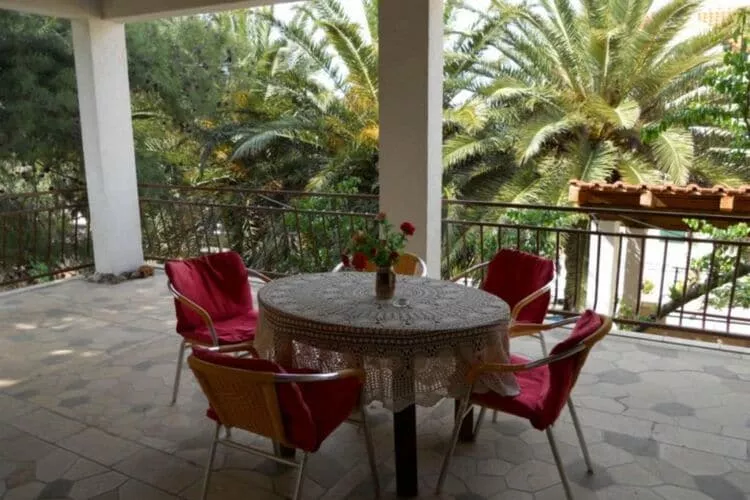 Apartment Three Palms - Two Bedroom Apartment with Terrace - (ST)-Terras