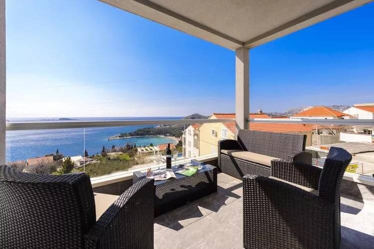 Apartment LaVilla - Two Bedroom Apartment with Balcony and Sea View (Žuti)-Terrasbalkon