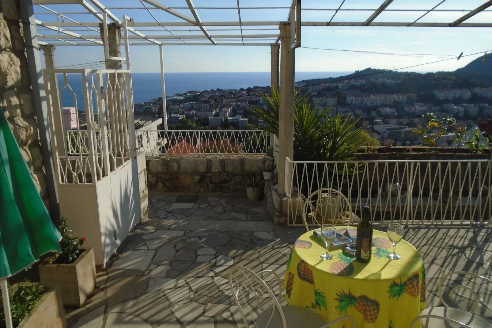 Apartment A Kind Of Magic - One Bedroom Apartment with Terrace and Sea View-Terras