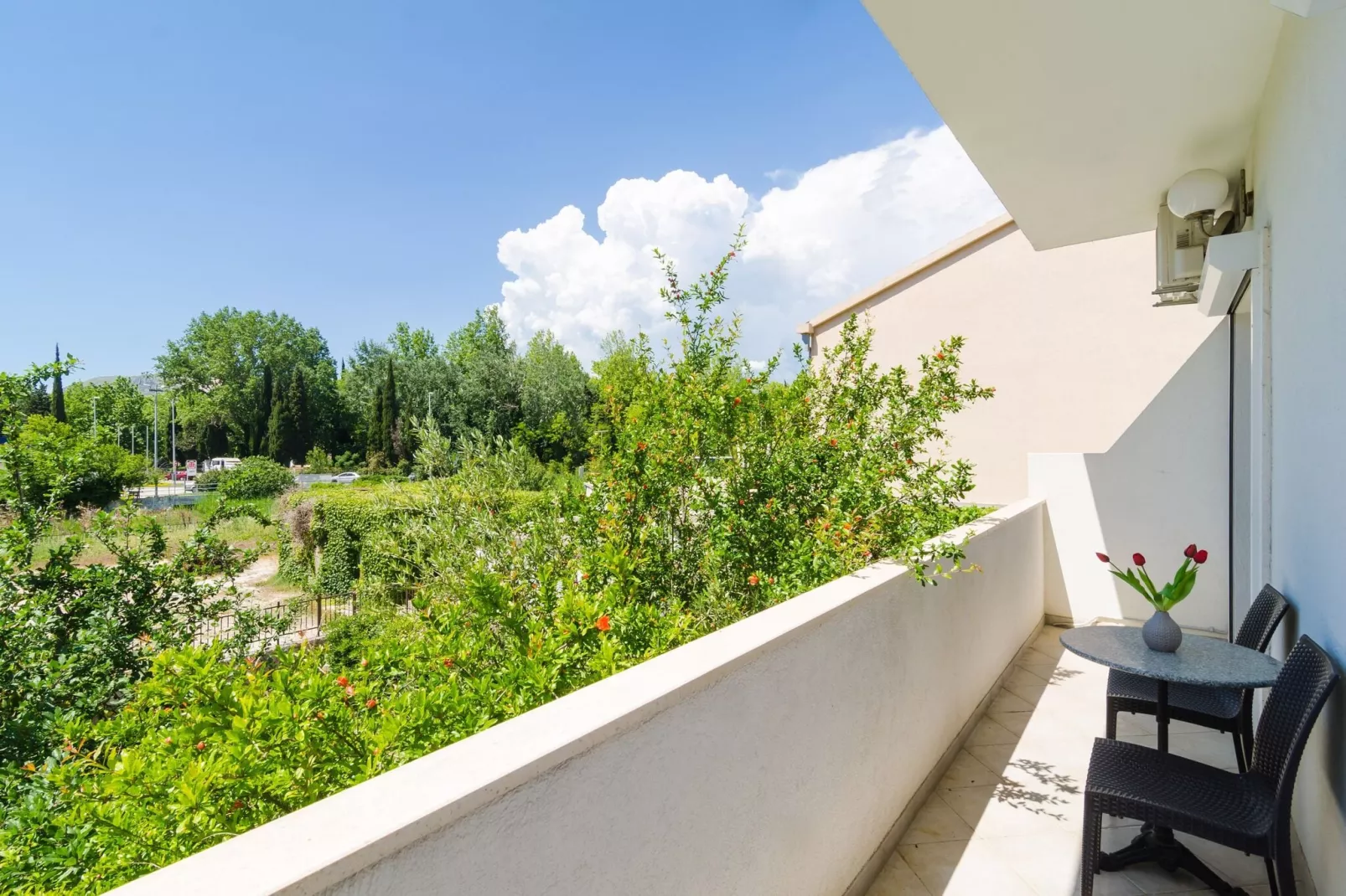 Apartments & Rooms Barišić - Studio Apartment with Balcony and Garden View (First Floor)-APT 2