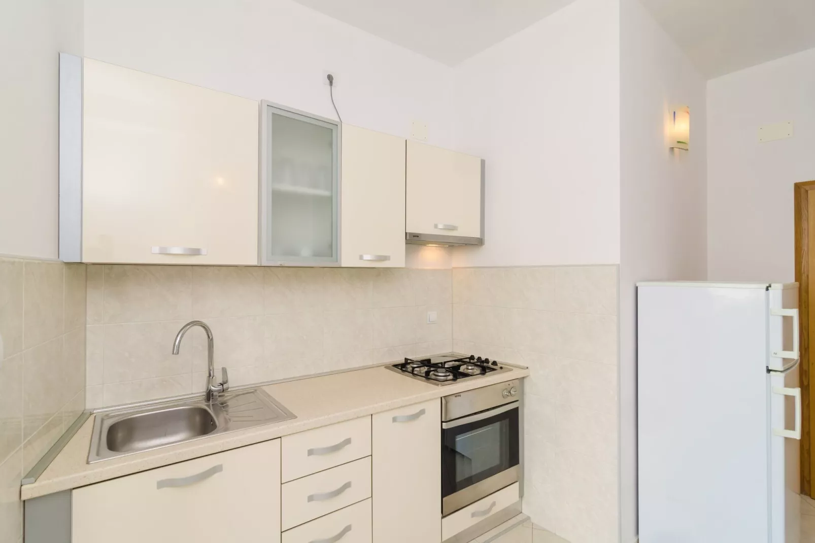 Apartments & Rooms Barišić - Studio Apartment with Balcony and City View (Second Floor) (Apt 8)-Keuken