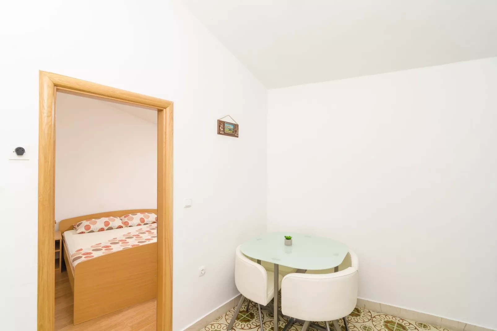 Apartments & Rooms Barišić-Comfort One Bedroom Apartment with Balcony and Garden View (Apt Preko)