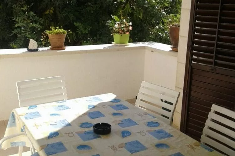 Apartments Magda - Two Bedroom Apartment with Terrace and Garden View(A2) - (ST)-Terras