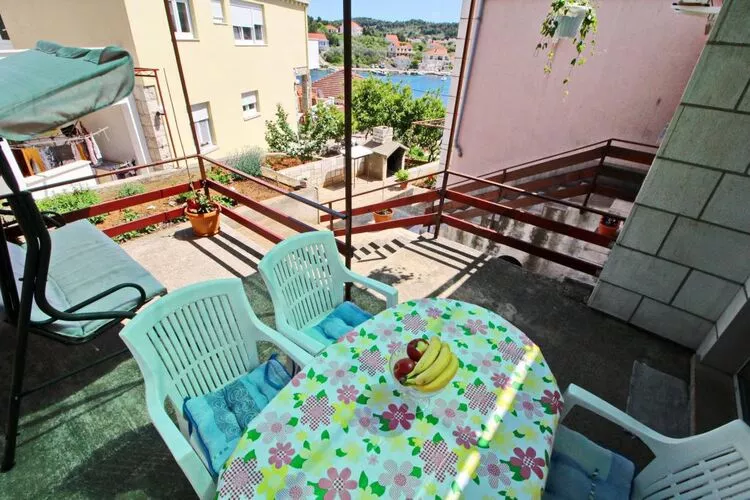 Apartments Radojković Lumbarda -Two Bedroom Apartment with Terrace and Sea View(A1)