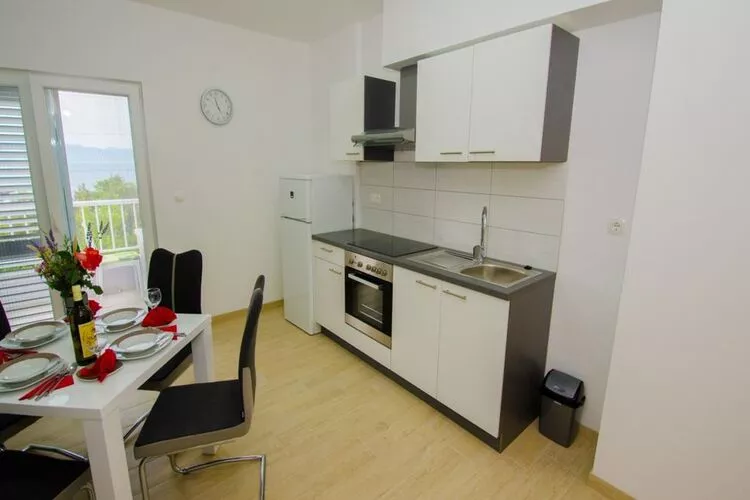 Apartments Vesela - One Bedroom Apartment with Balcony and Sea View-Keuken