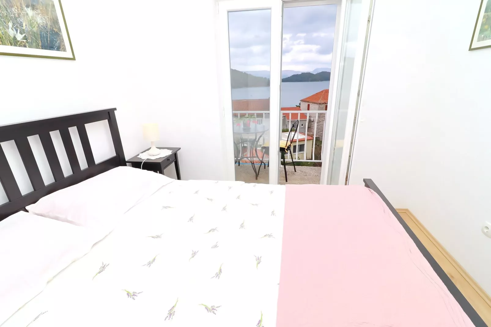 Apartments Nodilo - Standard One Bedroom Apartment with Balcony and Sea View (Apt 2)-Slaapkamer