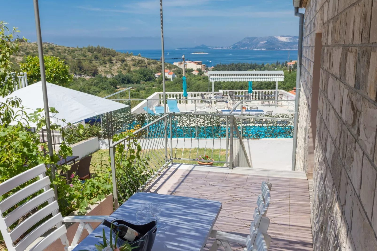 Apartments Oleander Sea View - Three Bedroom Apartment with Terrace and Sea View (Veliki)-Terras