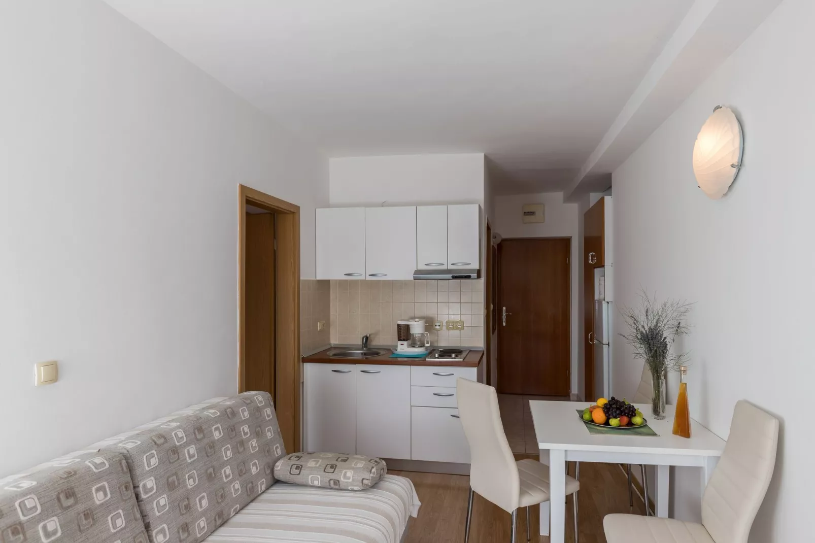 Apartments & Room Eva Slano - One Bedroom Apartment with Terrace and Sea View ( Srednji )