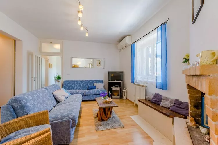 Apartment Blue Oasis - Three Bedroom Apartment (ST)