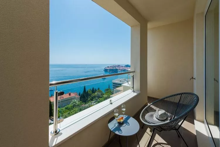 Apartments Horizon - One-Bedroom Apartment with Balcony and Sea View-Terrasbalkon