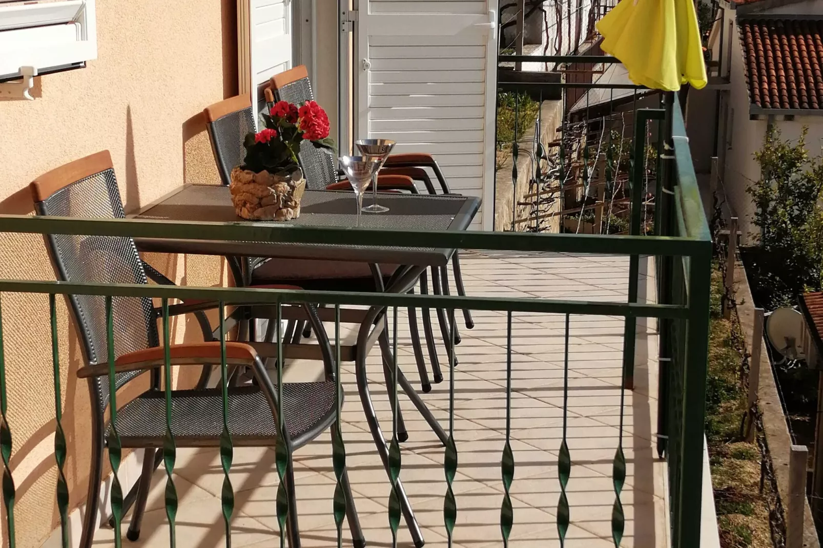 House Karlo Apartments - One-Bedroom Apartment with Two Balconies and Sea View (A5)-Buitenlucht