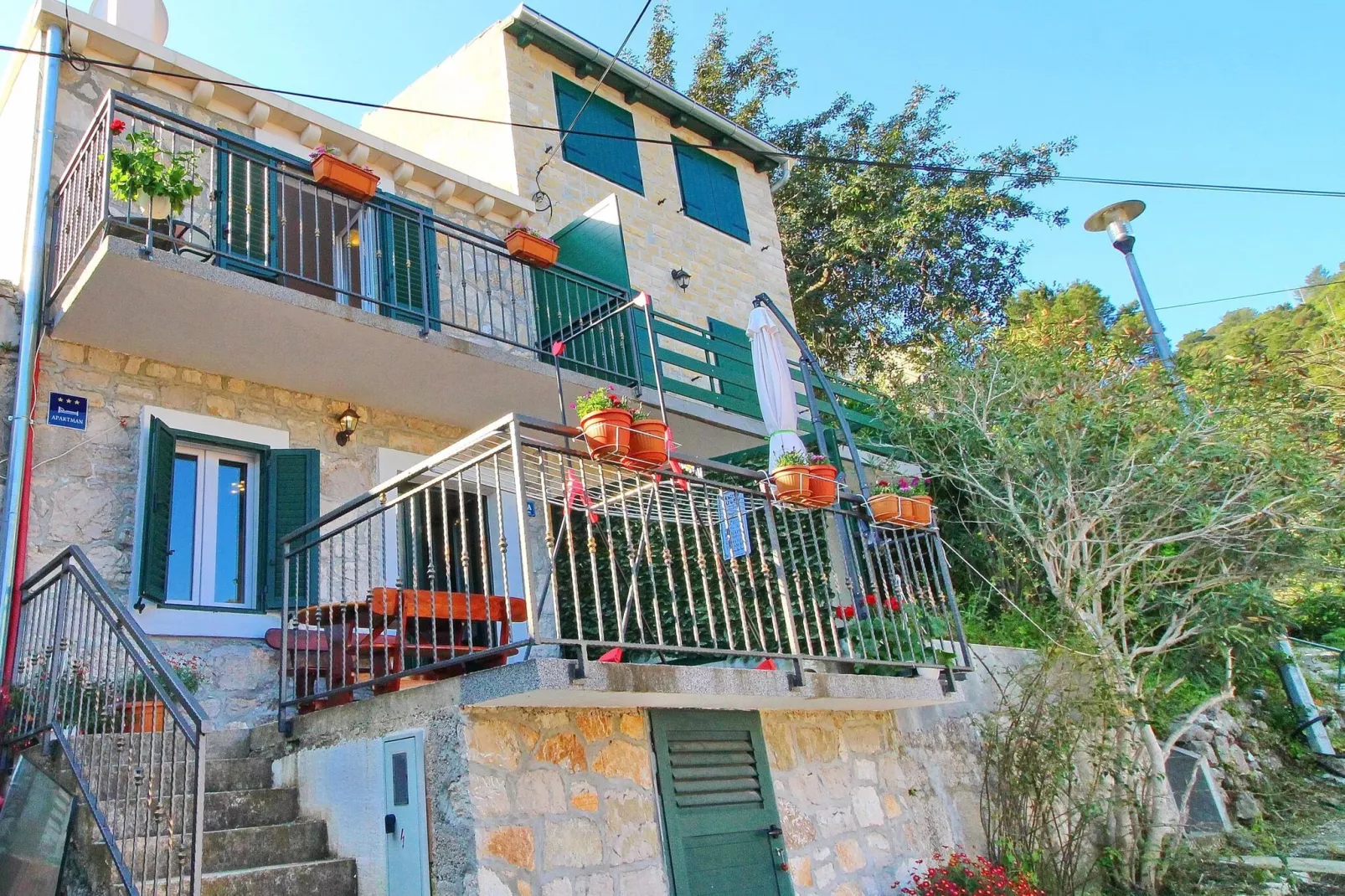 Apartment Mambo , Mljet - Duplex Apartment with Terrace and Sea View-Buitenlucht