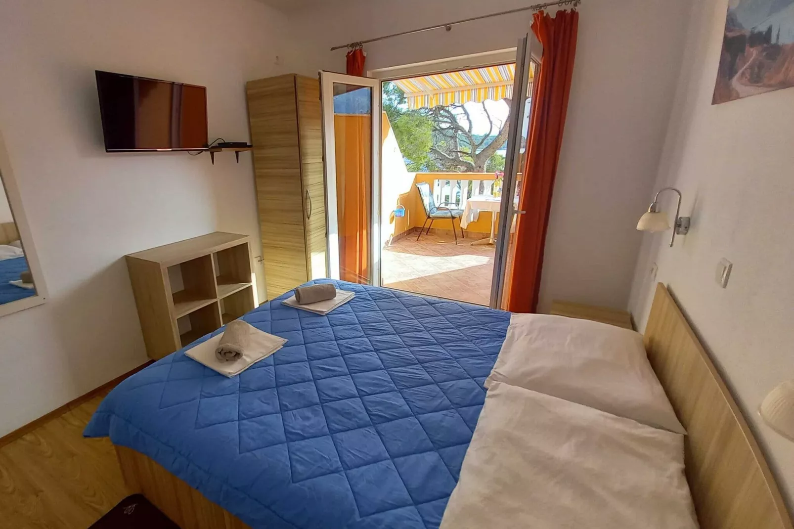 Apartments Vinko Mljet- One-Bedroom Apartment with Terrace (A4)