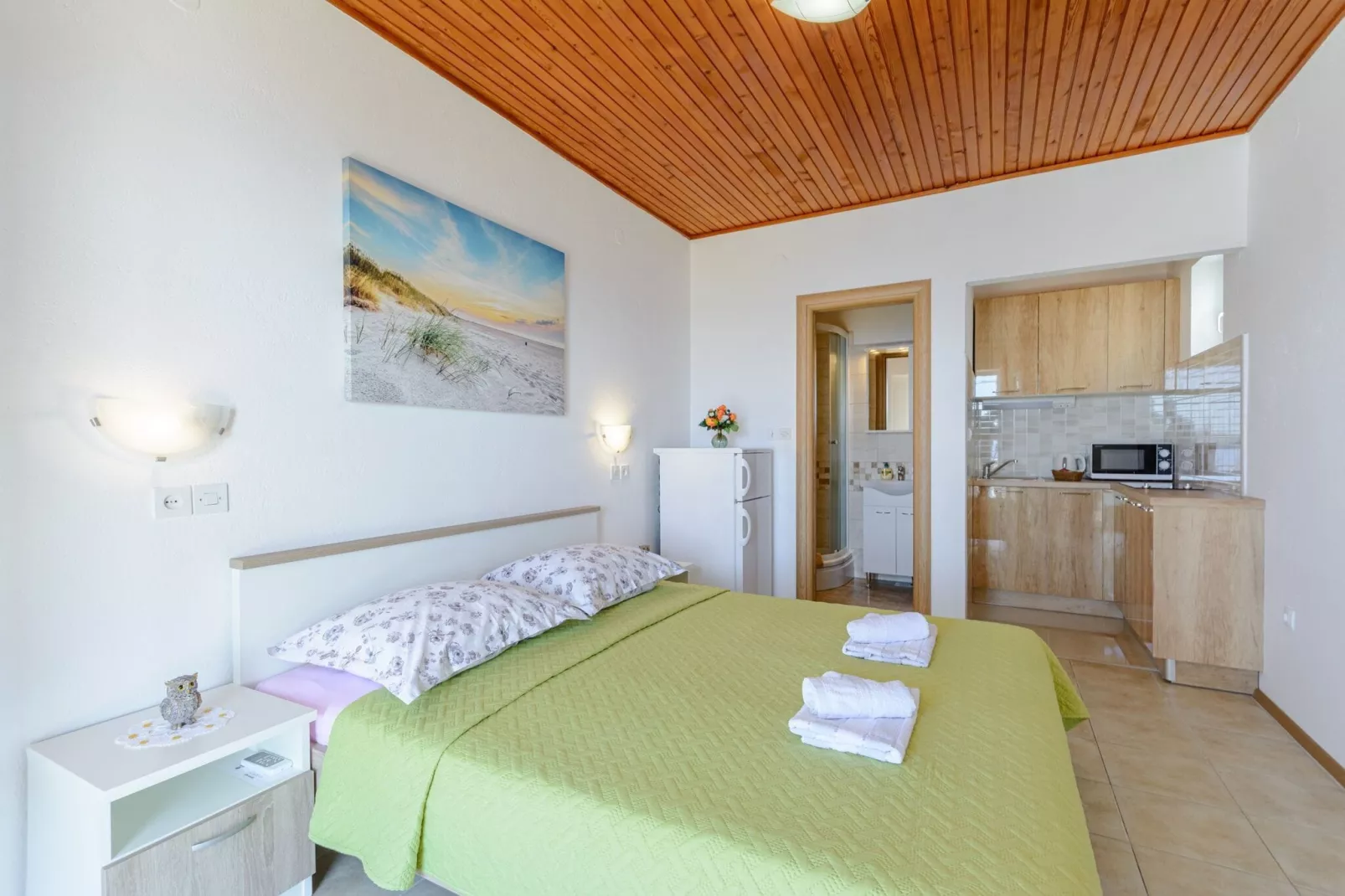 Rooms Sani - Double Room with Terrace and Sea View (S1)-Slaapkamer