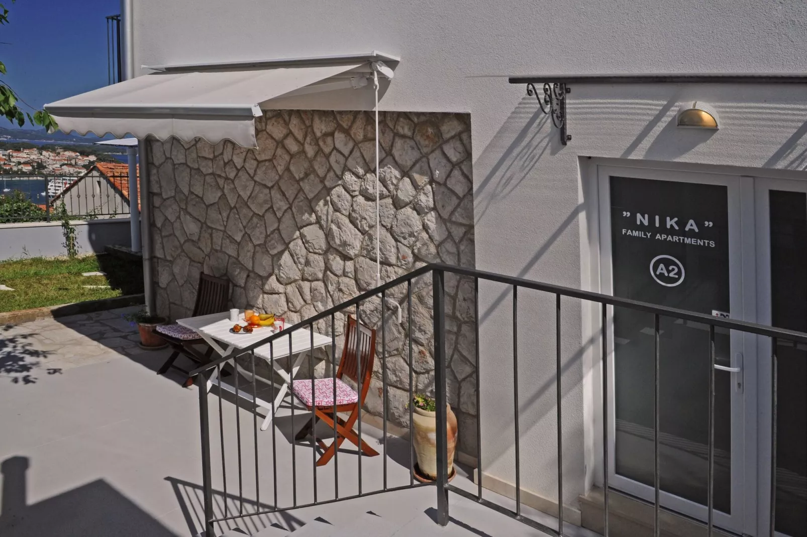 Nika Family Apartments - Standard Studio Apartment with Side Terrace and Partial Sea View (A2)-Terras