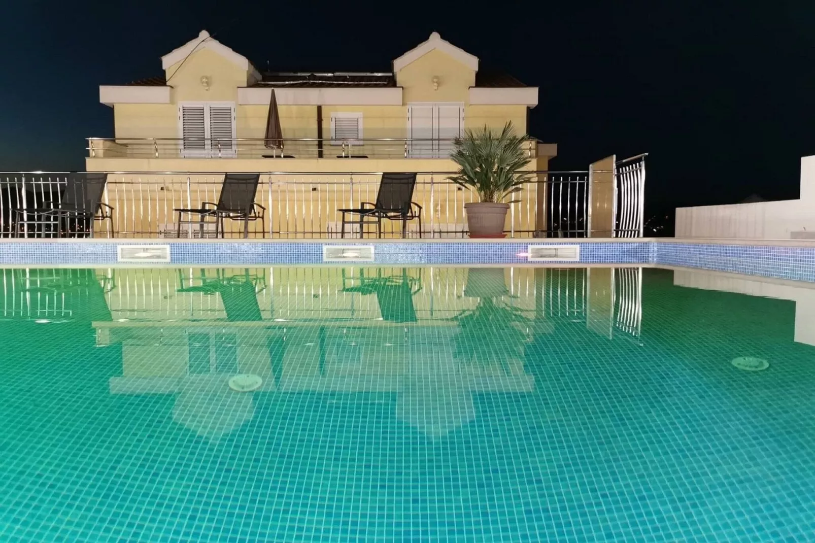 Apartments Villa Moonlight - Two Bedroom Apartment with Sea View Terrace(Family)-Zwembad