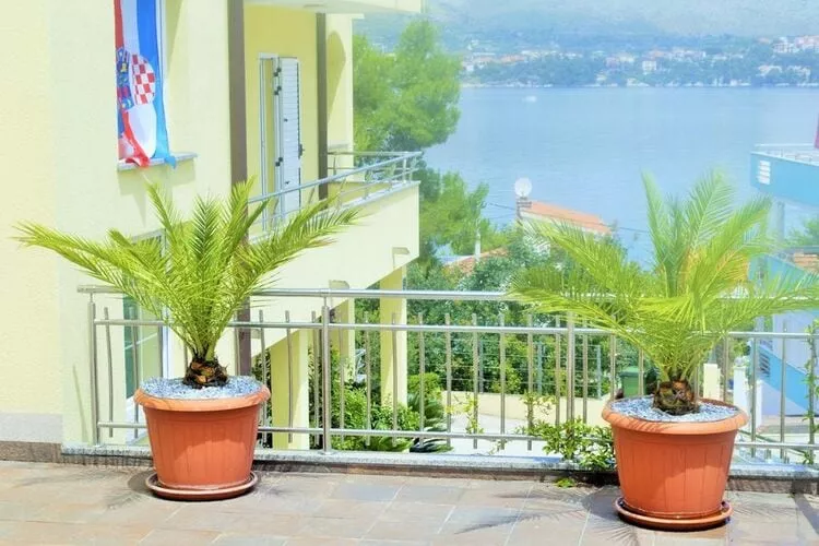 Apartments Villa Moonlight - One Bedroom Apartment with Sea View Balcony and Terrace (Sandra)-Terras