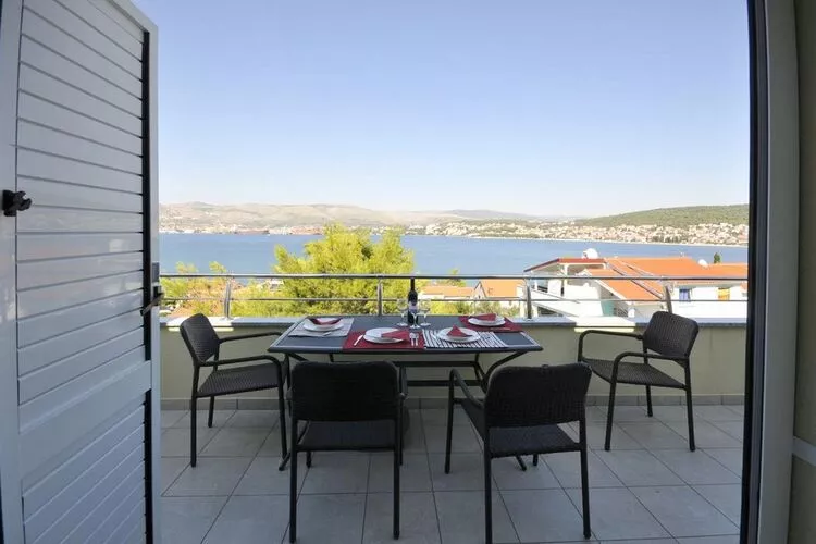 Apartments Villa Moonlight - Two Bedroom Apartment with Sea View Balcony and Terrace (Delux)-Buitenlucht