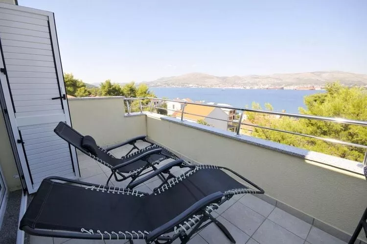 Apartments Villa Moonlight - Two Bedroom Apartment with Sea View Balcony and Terrace (Delux)-Buitenlucht