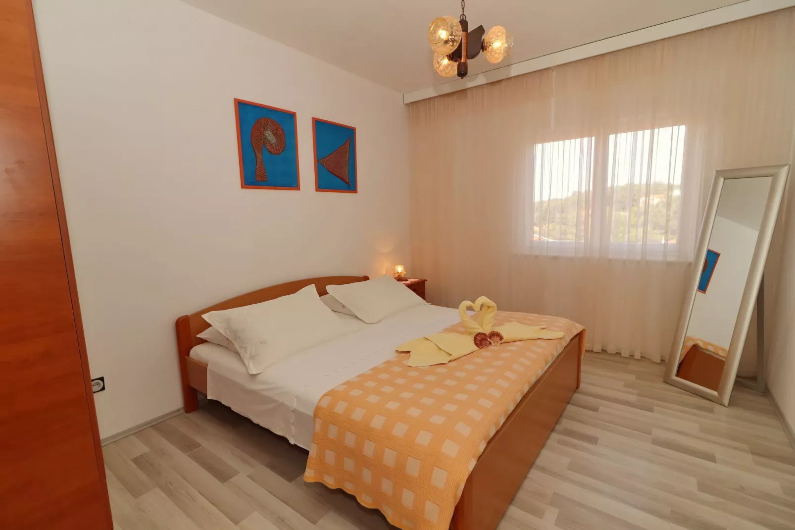 Apartments Villa Marijana - Two Bedroom Apartment with Terrace and Sea View (Marijana 1)-Slaapkamer