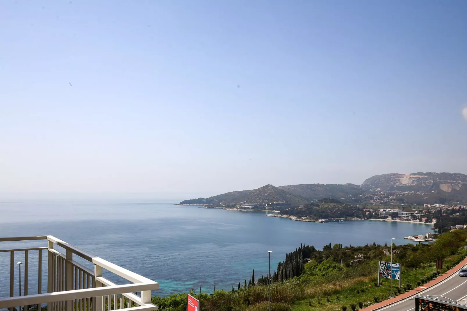 Apartment M&K - Two Bedroom Apartment with Balcony and Sea View