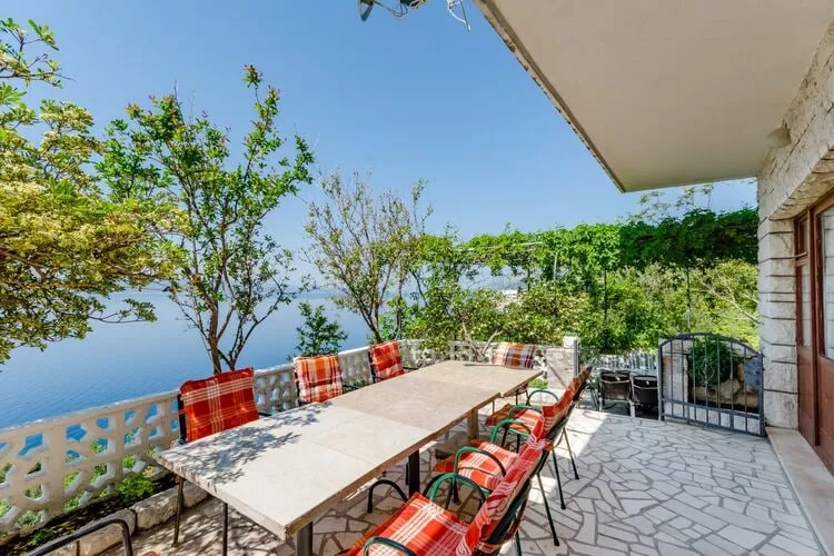 Villa Kosa - Two Bedroom Apartment with Terrace and Sea View (A1 Prizemlje)-Terras