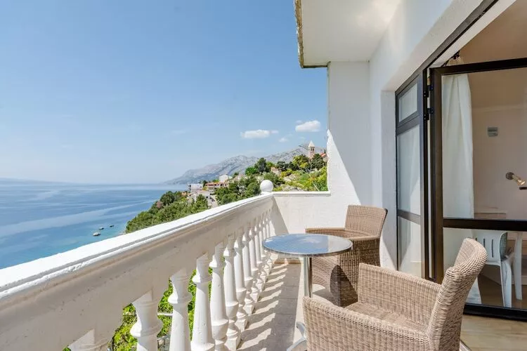 Villa Kosa - Studio Apartment with Balcony and Sea View-Terrasbalkon