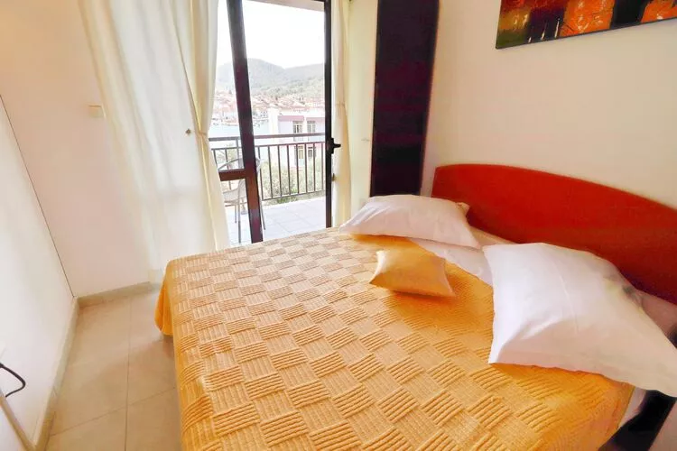 Apartment Josipa  Vela Luka- Studio Apartment with Balcony and Sea View-Slaapkamer