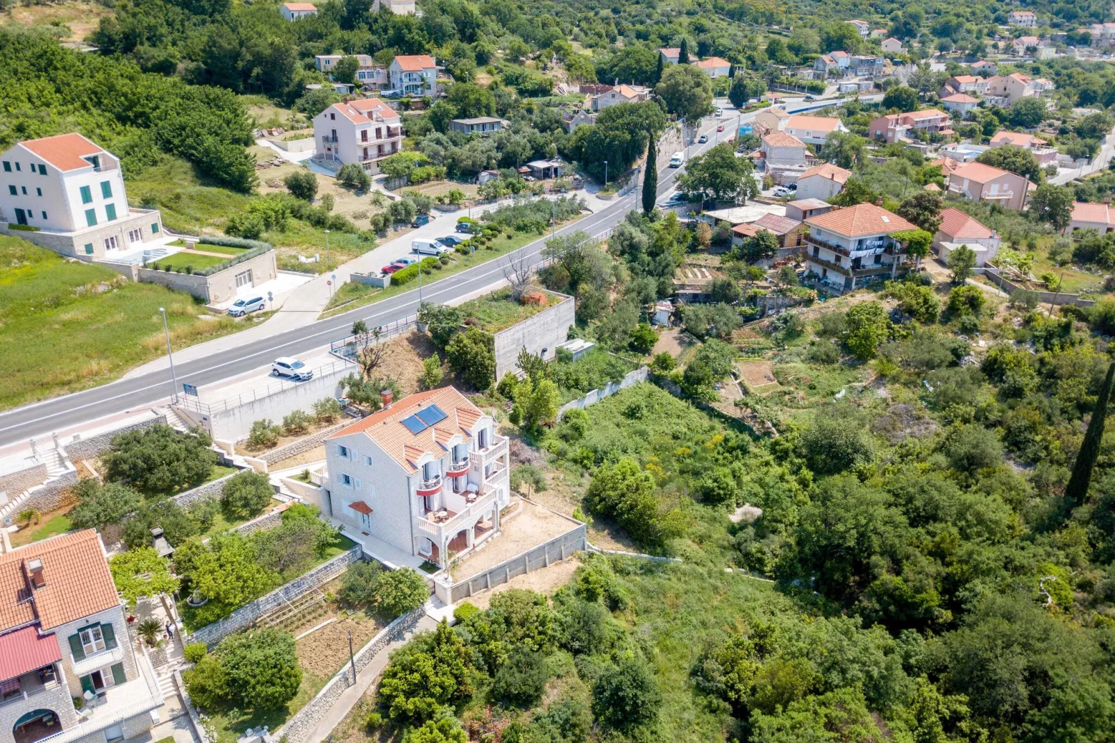 Villa Panorama - Plat (A1) - Deluxe One Bedroom Apartment with Terrace and Sea View-Buitenlucht