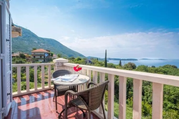 Villa Panorama - Plat (A4) - Premium One Bedroom Apartment with Terrace and sea View-Terrasbalkon