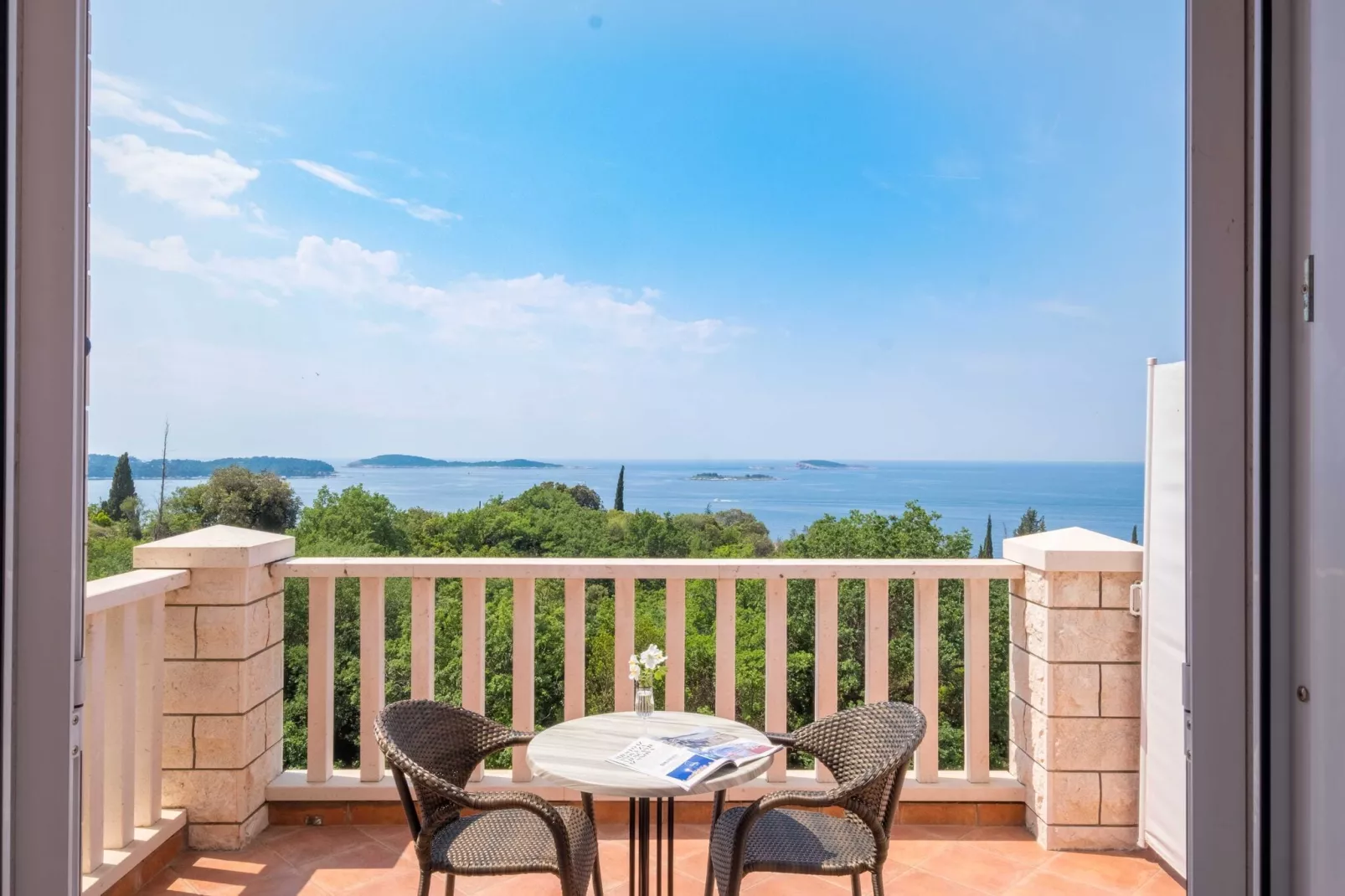 Villa Panorama - Plat (S1) - Deluxe Double Room with Terrace and Sea View-Terras