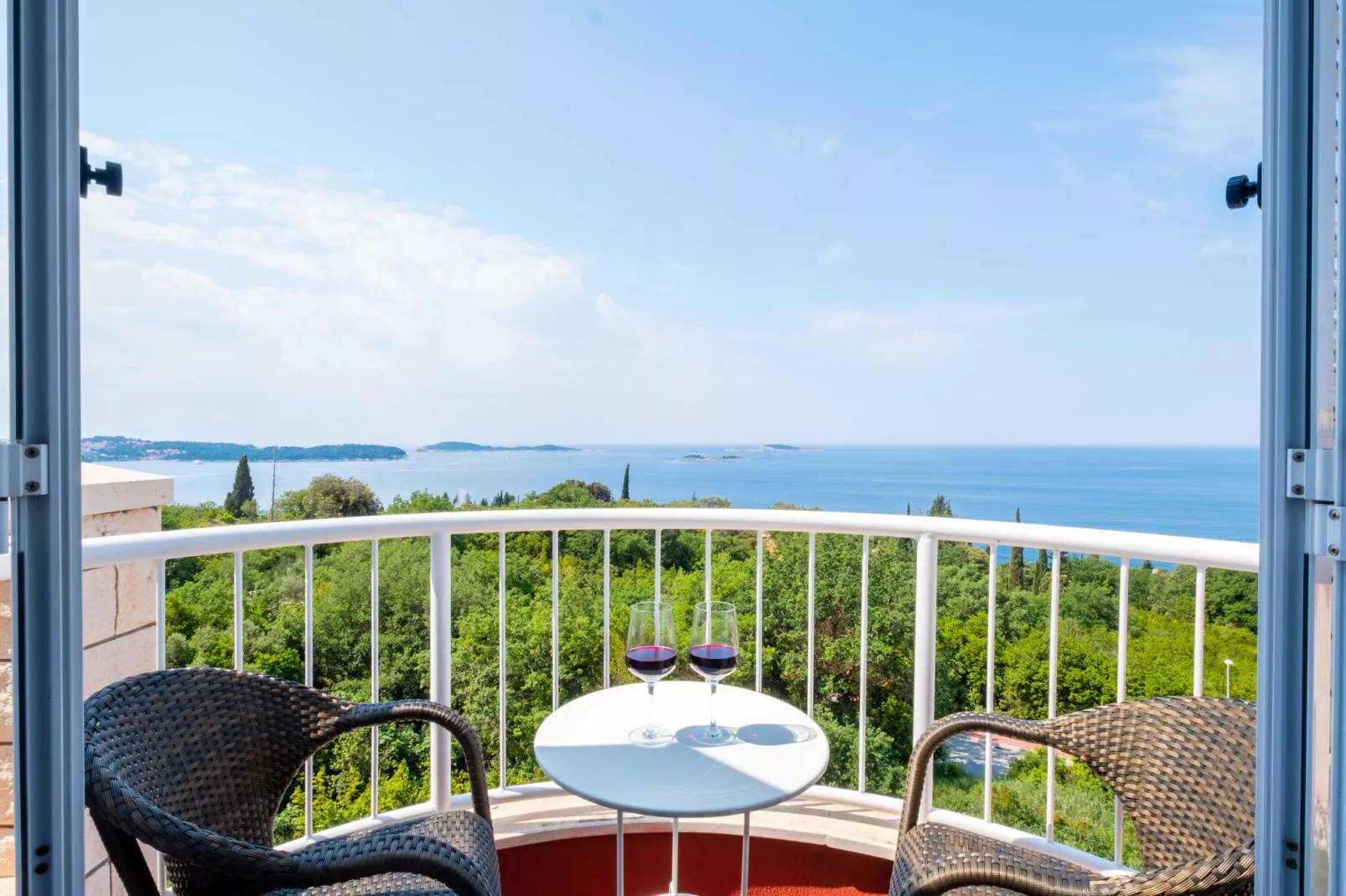 Villa Panorama - Plat (S2) - Comfort Double Room with Balcony and Sea View