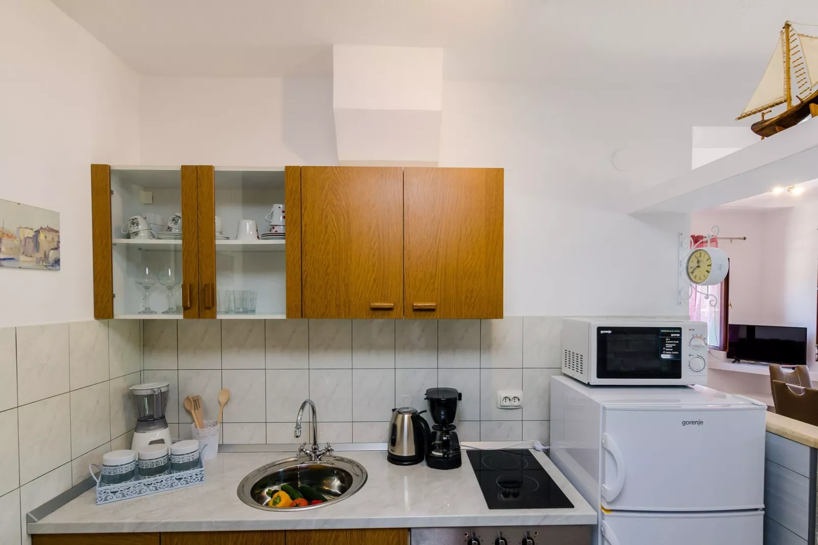 Apartments Melany - One Bedroom Apartment with Shared Terrace and Sea View-Keuken