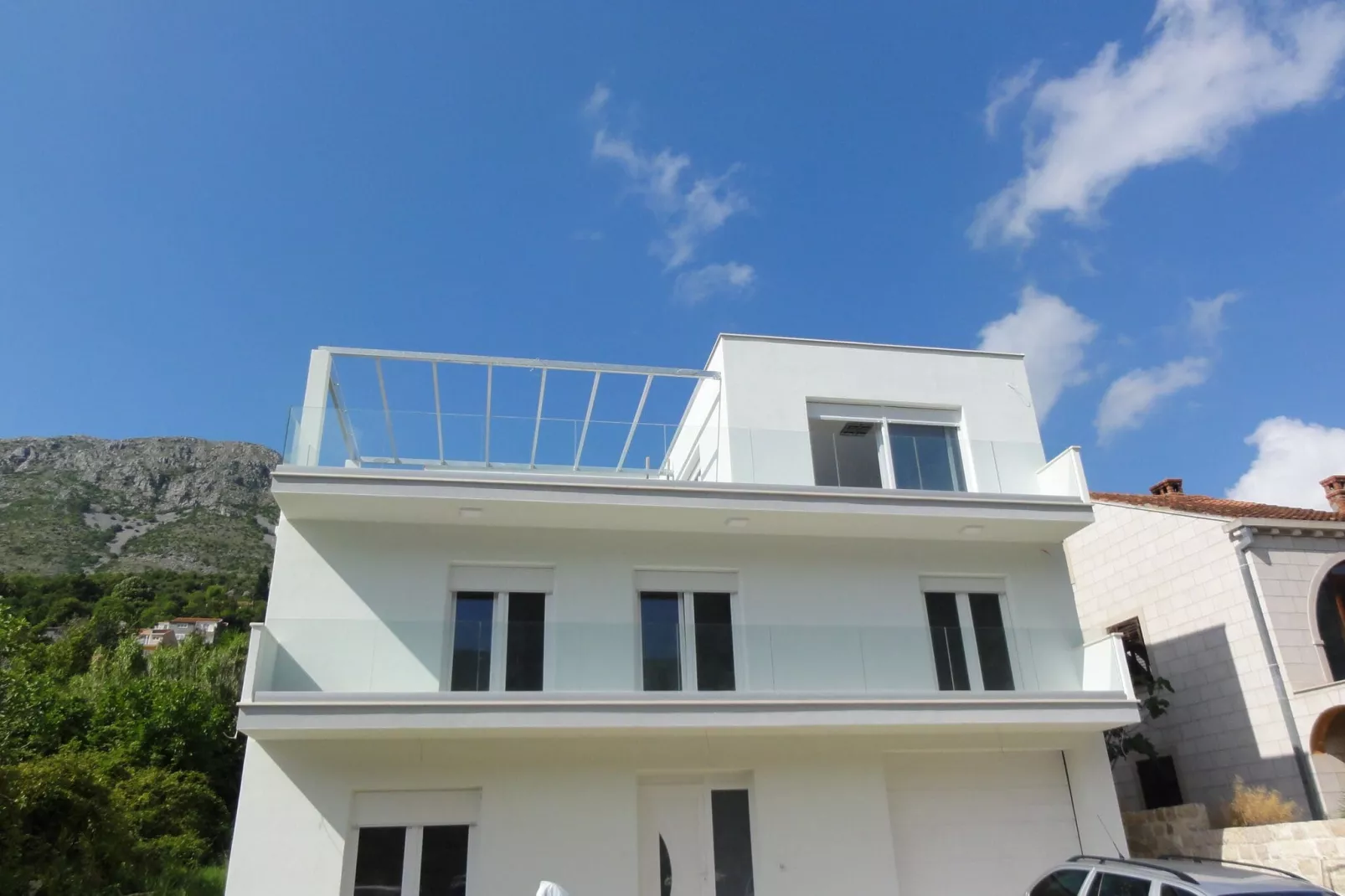 Villa Riva - Five Bedroom Villa with Pool and Sea View-Buitenlucht