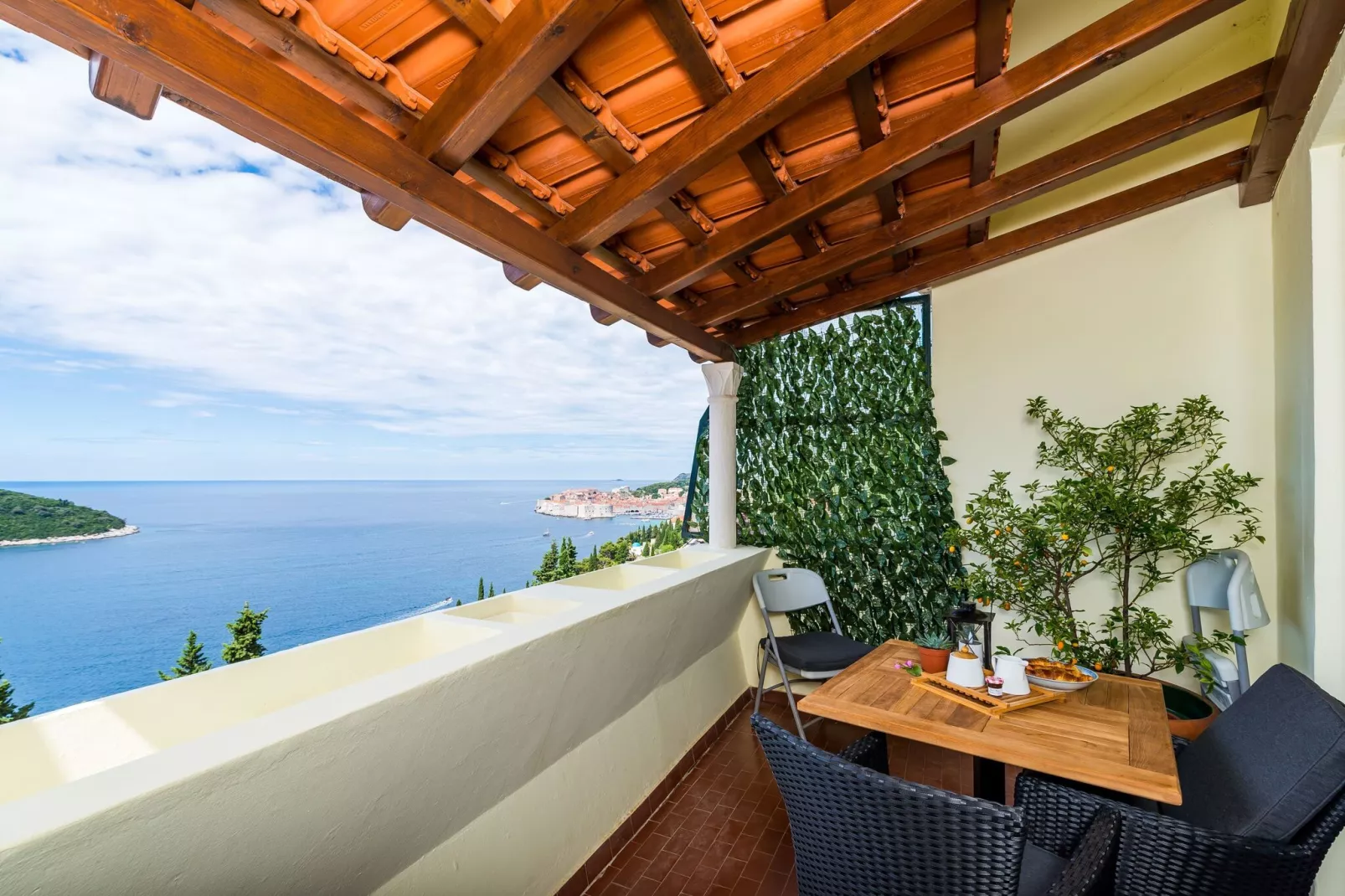 Apartment Reale - One Bedroom Apartment with Balcony and Sea View-Terrasbalkon