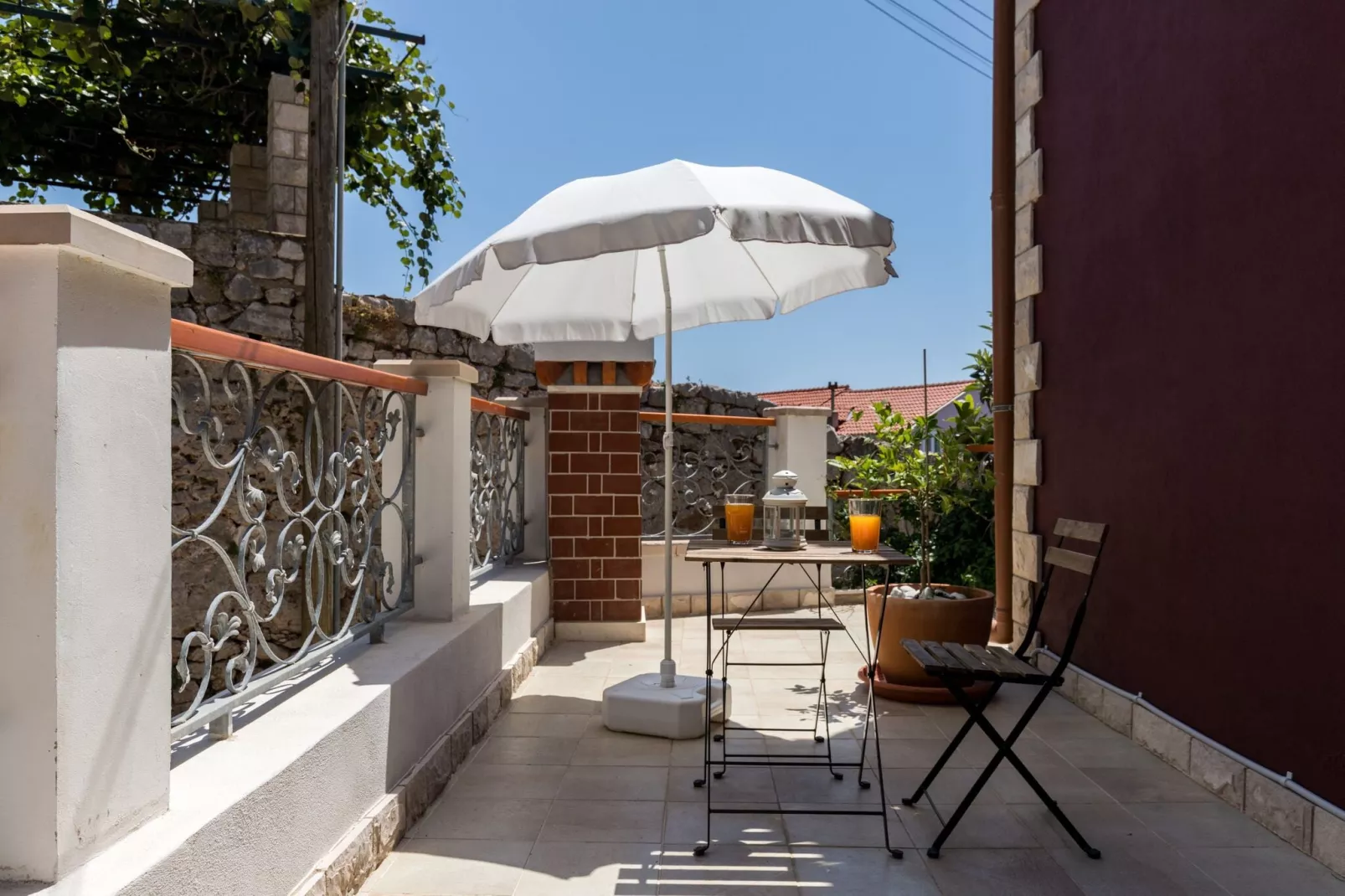 Romance Apartments Dubrovnik - One Bedroom Apartment with Patio (R3)-Terras