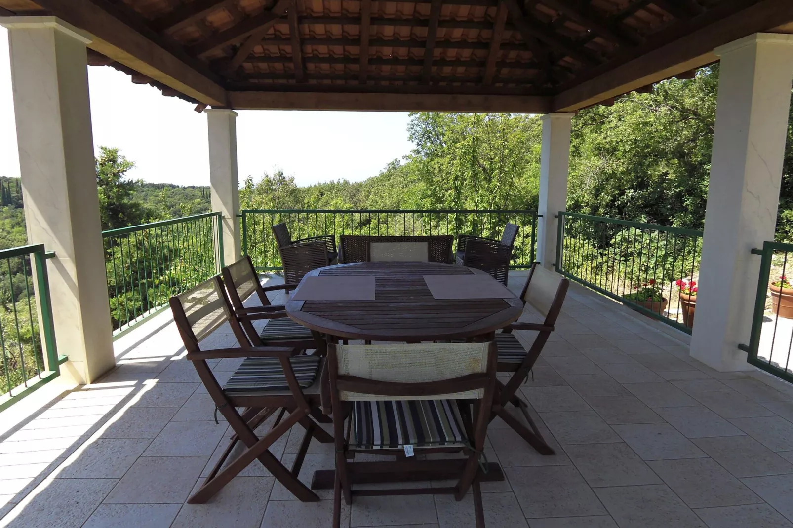 Villa Skylight - Two Bedroom Villa & Studio with Private Swimming Pool, Garden and Sea View-Terras