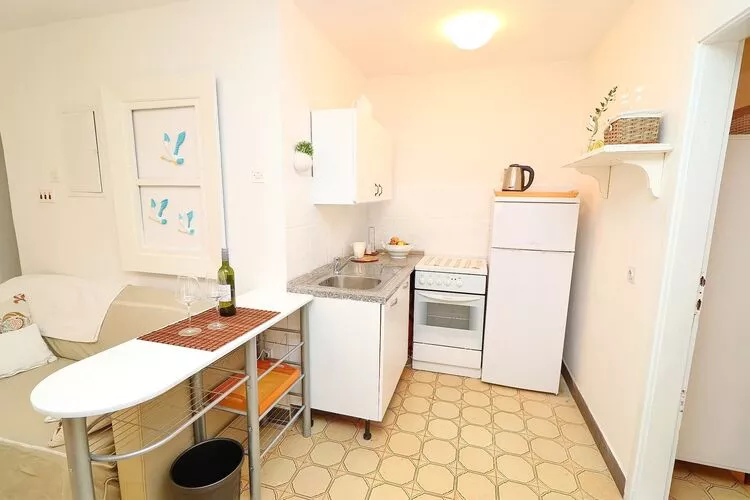 Apartments Mediterranean House - Two Bedroom Apartment with Terrace-Keuken