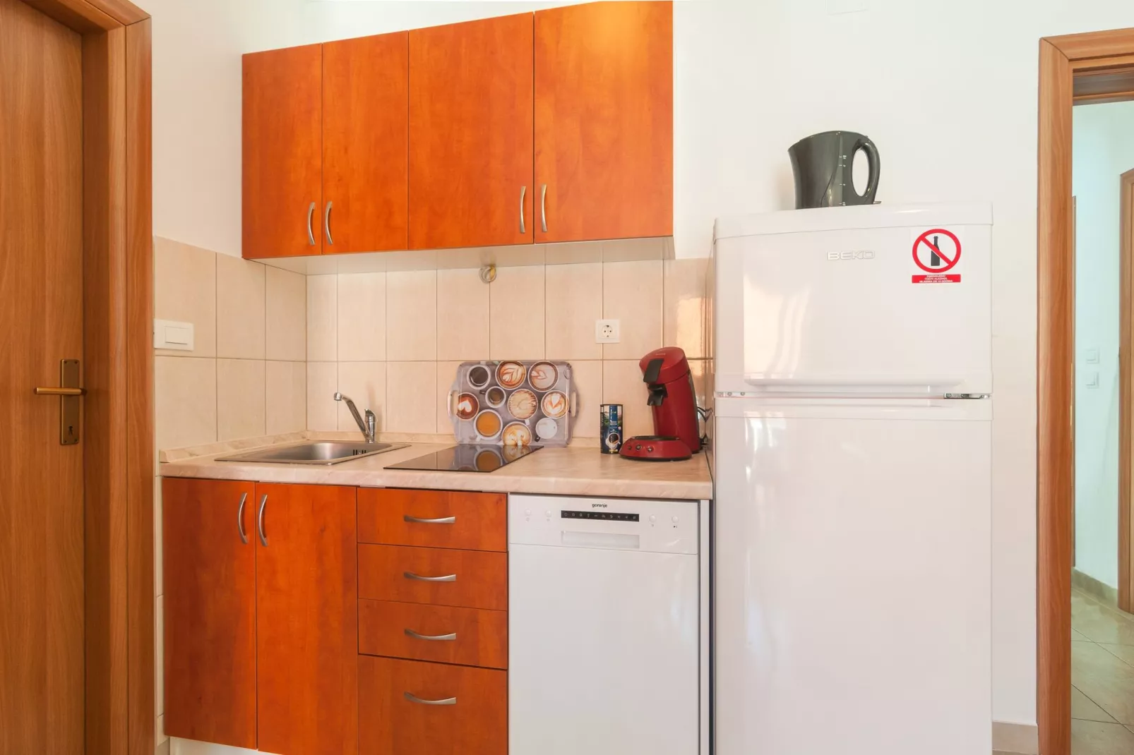 Apartments Island Beat - One Bedroom Apartment with Balcony and Sea View (A1) (ST)-Keuken