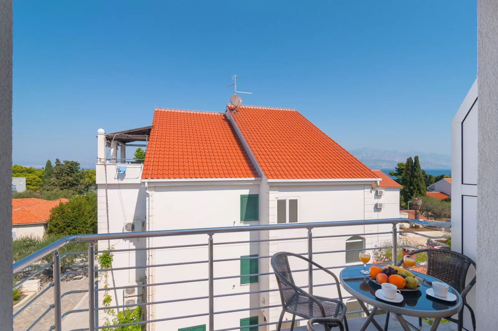 Apartments Island Beat - Two Bedroom Apartment with Balcony and Sea View (A2) (ST)-Terrasbalkon