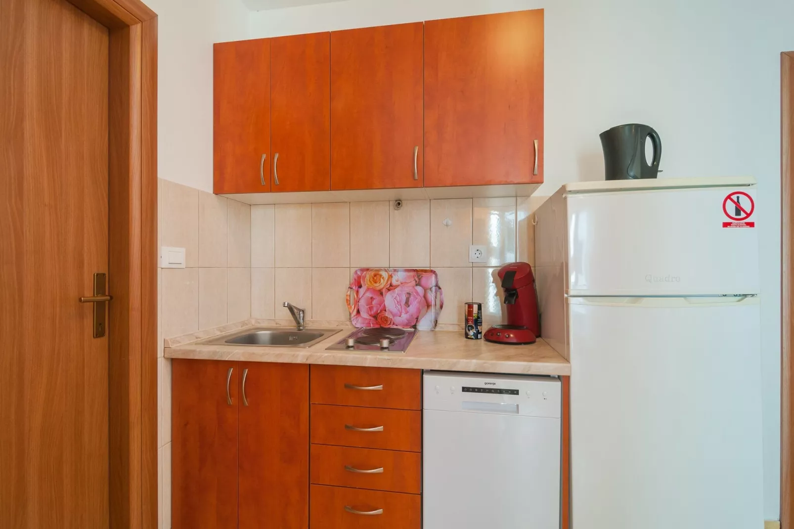 Apartments Island Beat - One Bedroom Apartment with Balcony and Sea View (A7) (ST)-Keuken