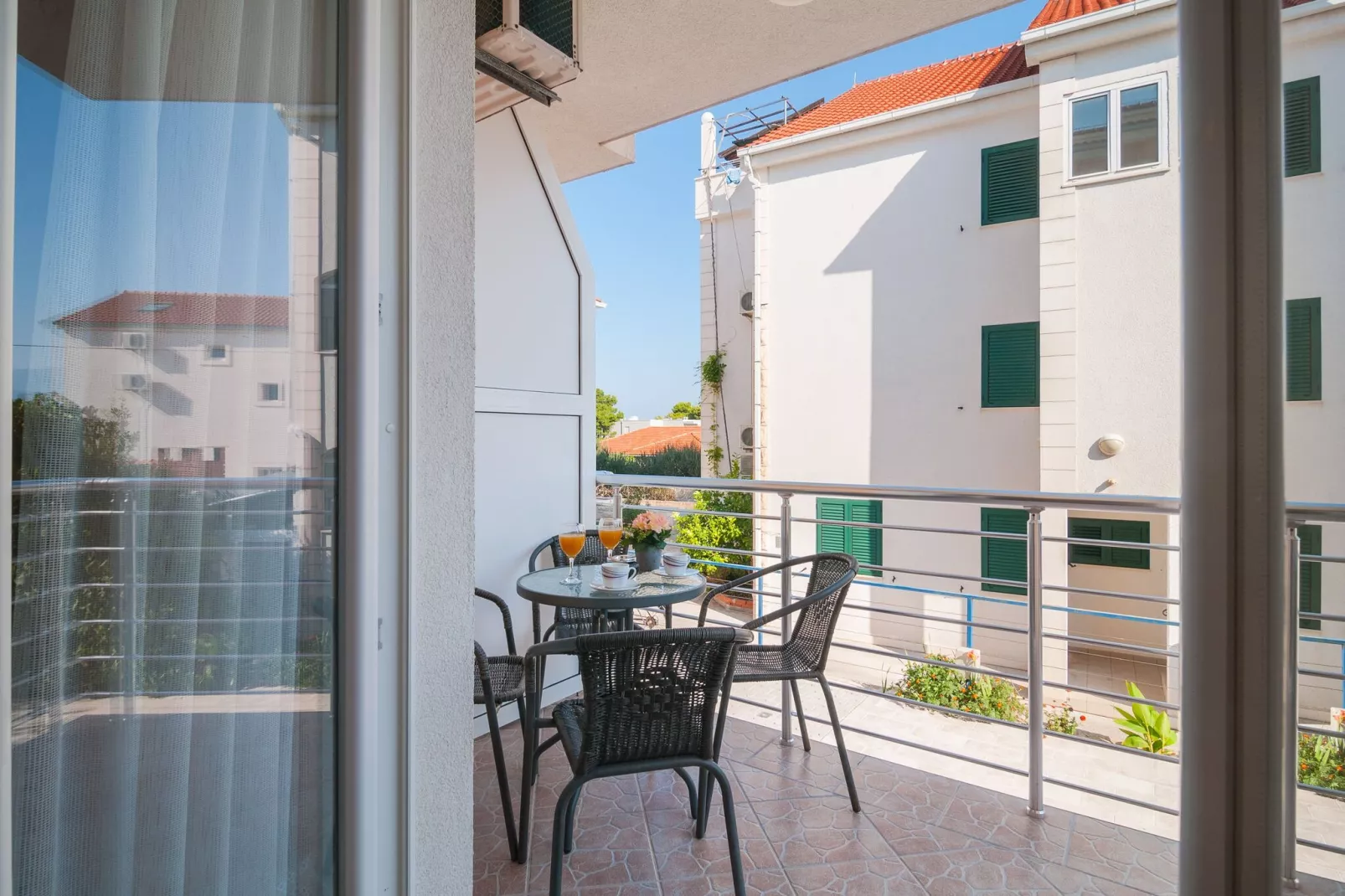 Apartments Island Beat - One Bedroom Apartment with Balcony and Sea View (A7) (ST)-Terrasbalkon