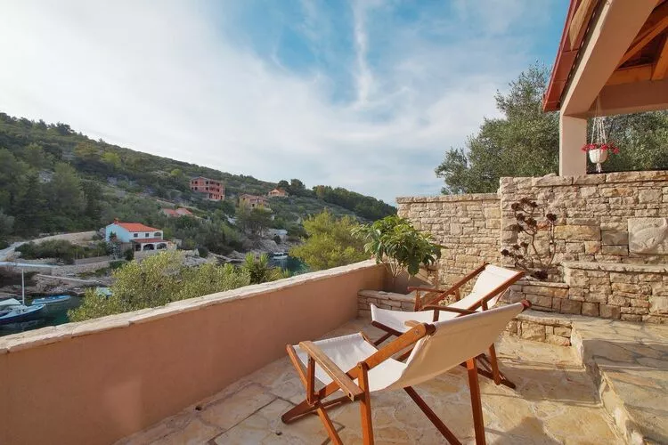 Stone House Mia - Two Bedroom Stone House with Terrace and Sea View-Terras