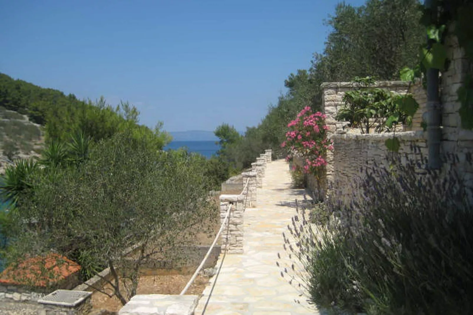 Stone House Mia - Two Bedroom Stone House with Terrace and Sea View-Buitenlucht