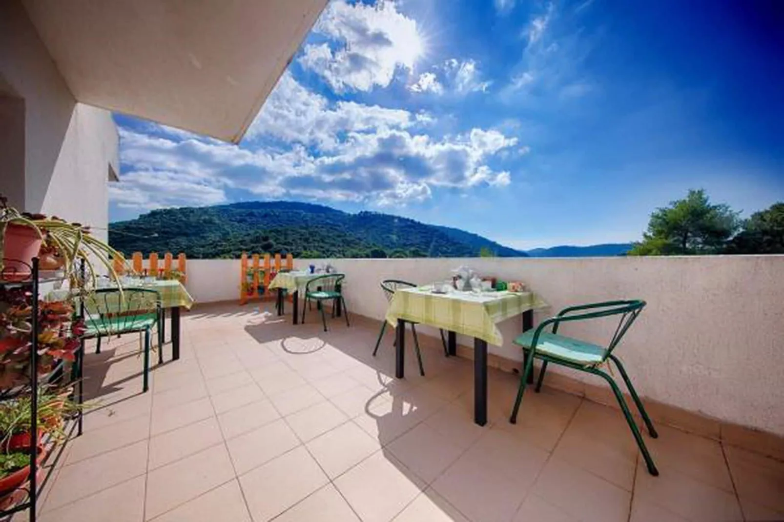 Apartments Bruna Lastovo-Superior One Bedroom Apartment with Balcony and Sea View-Zeleni-Terras