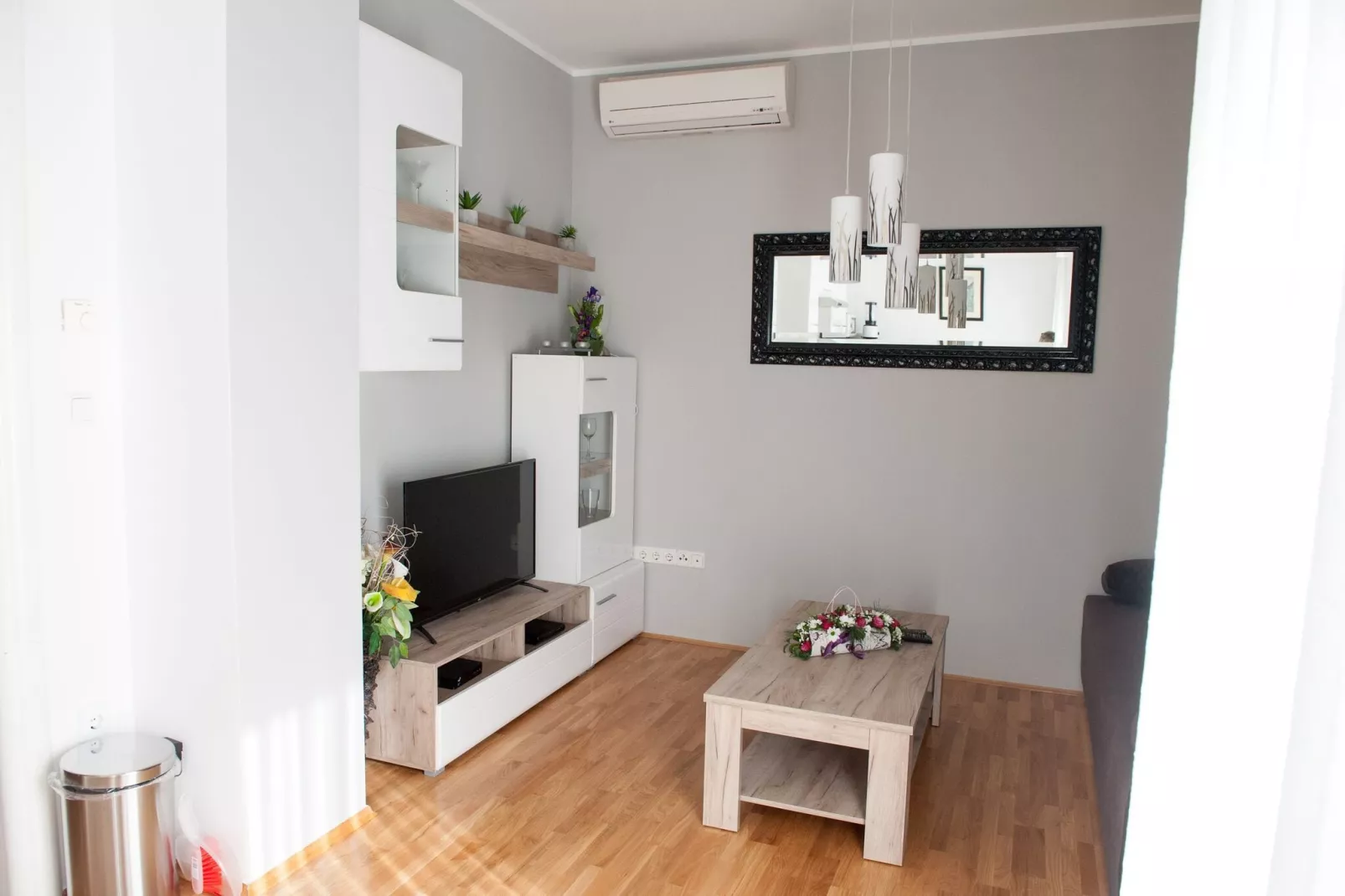 Apartment Josip - One Bedroom apartment-Woonkamer