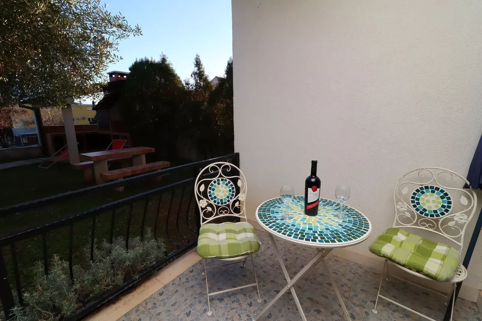 Apartments Trstenica-One Bedroom Apartment with Terrace ( A )-Terrasbalkon