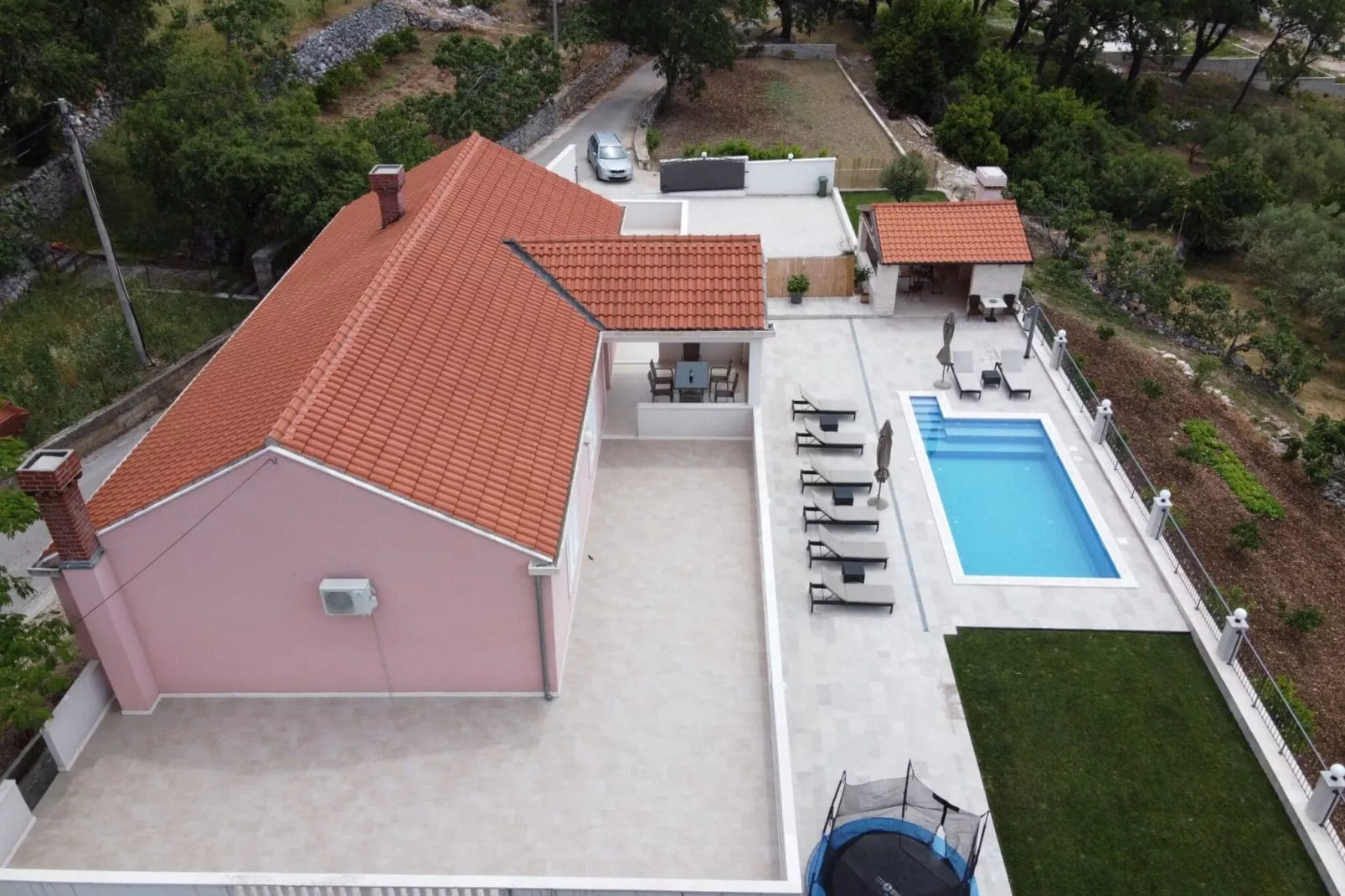 Villa Dragić- Four Bedroom Villa with Swimming Pool, Terrace and Sea View-Uitzicht